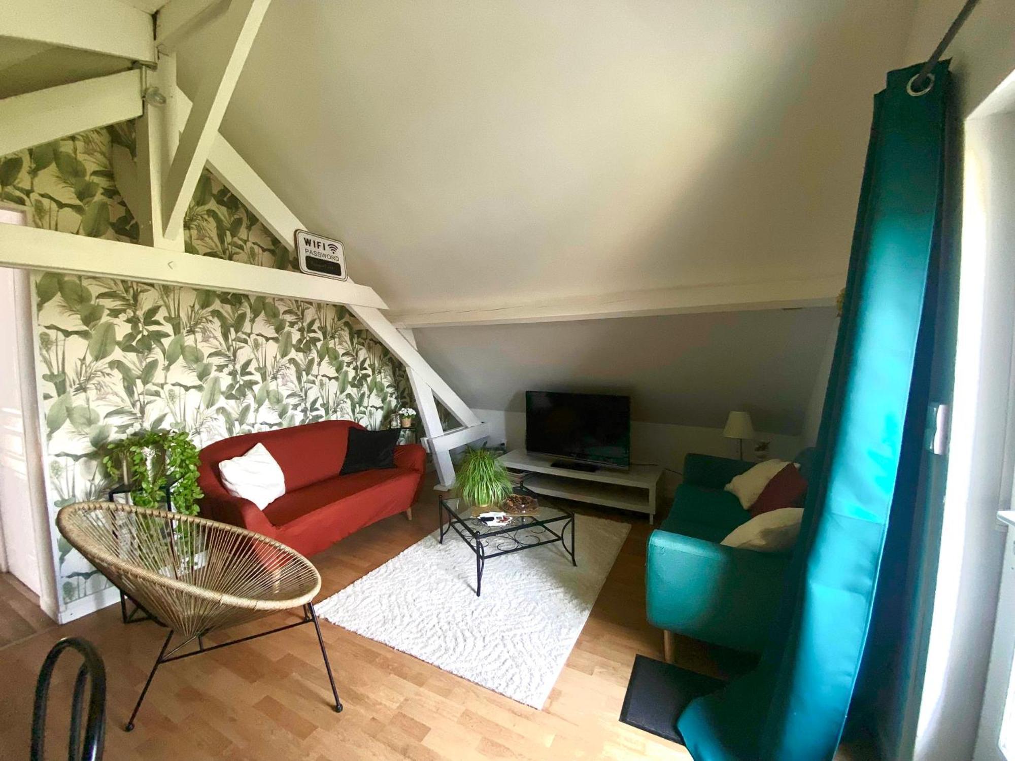 Une Ambiance Cosy Avec Jardin Privatif Nassandres Экстерьер фото